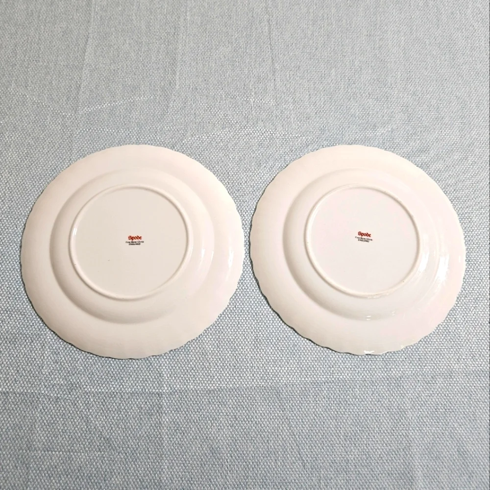 VTG Spode England (2) Chelsea White Salad Plates Discontinued 1985 8‎ Inch White